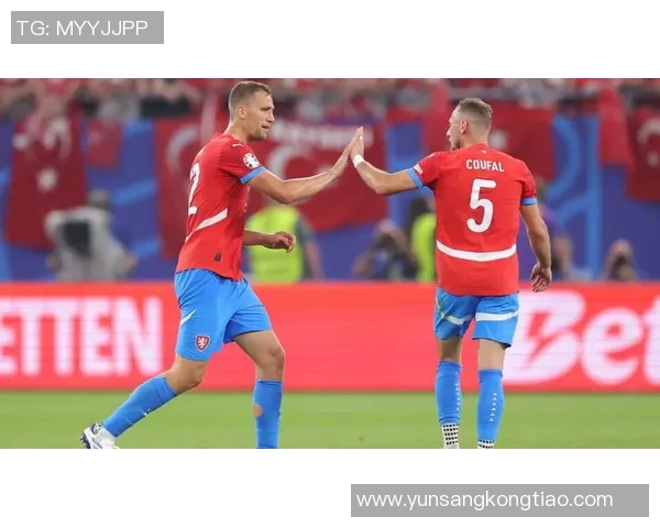 世预赛精彩对决俄罗斯迎战捷克全力争取晋级机会 世预赛精彩对决俄罗斯迎战捷克全力争取晋级机会