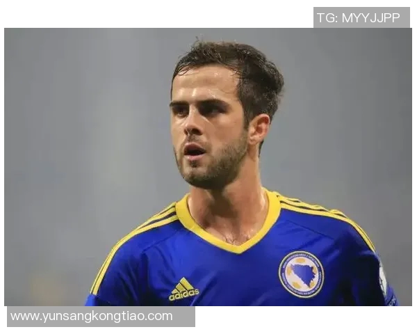 皮亚尼奇入选国家队，备战国际比赛周期间备受瞩目