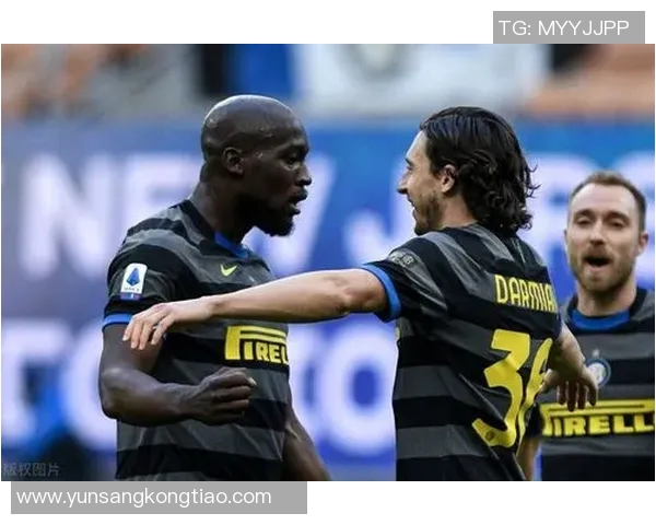 意甲联赛重磅签约！AC米兰引进国米巨星帕尔马利尼，助力重塑王者之路！