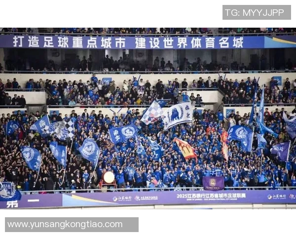 特谢拉现场助威辽宁队，CBA总决赛一幕感动无数球迷